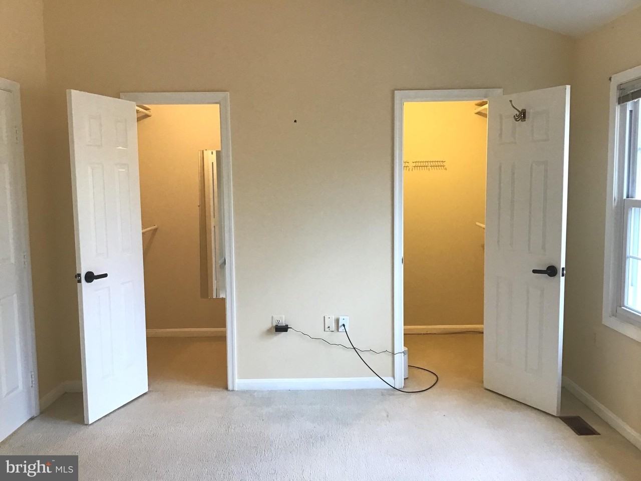9354 Mccarthy Woods Ct - Photo 4 of 15