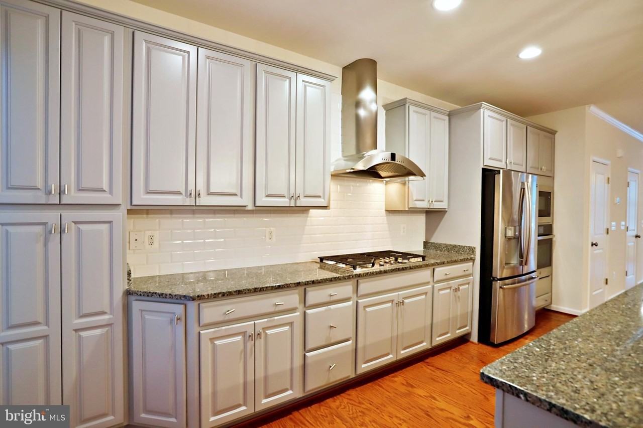 9158 Power House Rd - Photo 6 of 37