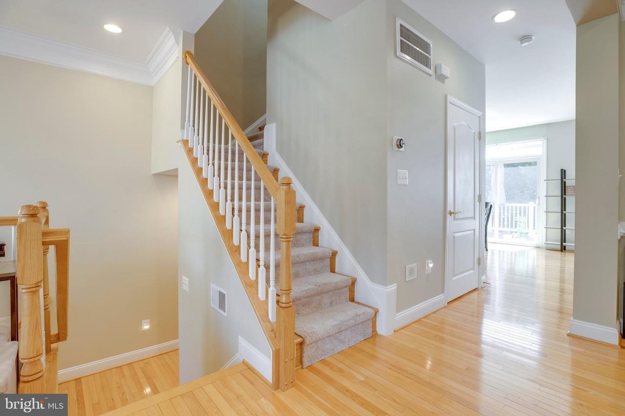 13445 Wood Lilly Ln - Photo 4 of 24