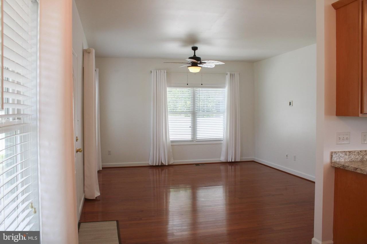 335 S Commerce St - Photo 5 of 36