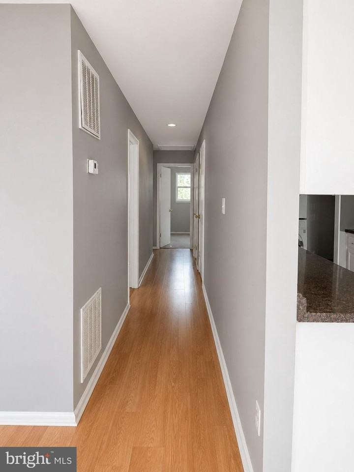 235 Quarry Rd - Photo 6 of 16