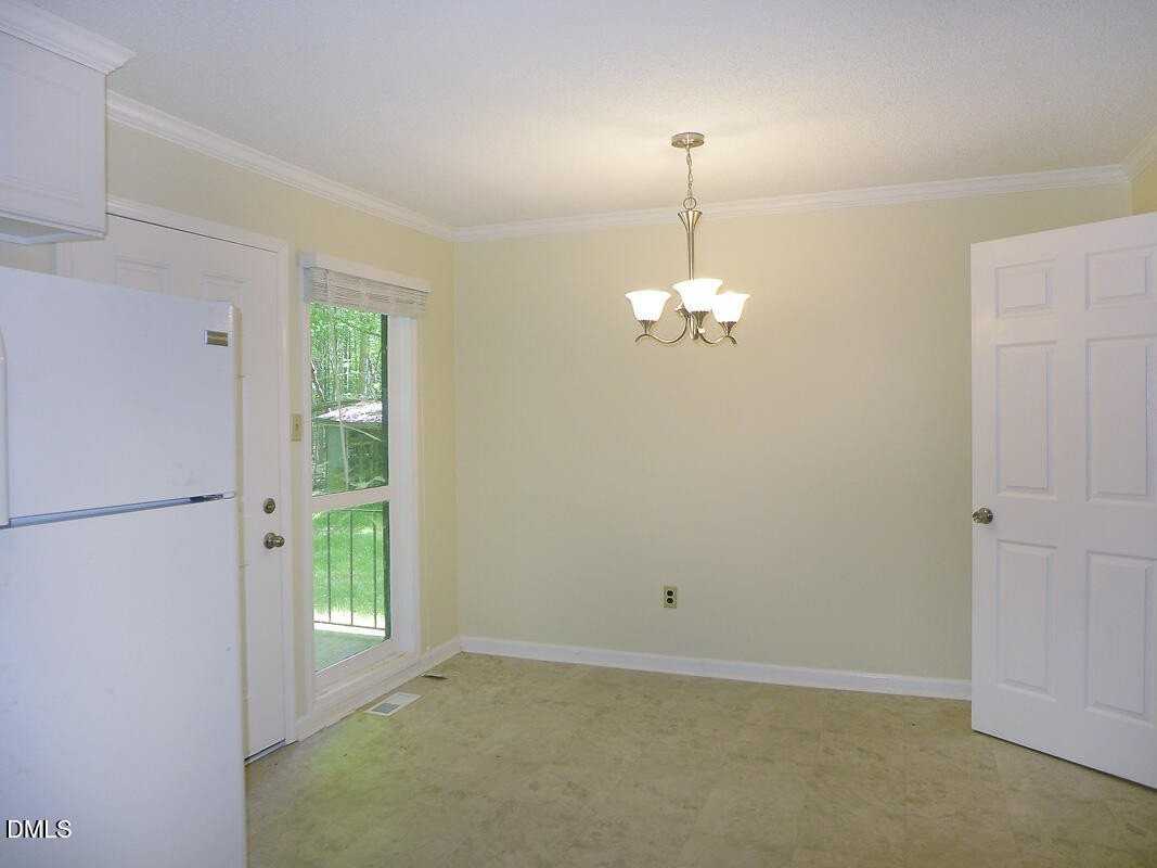 840 Nathaniel Estate Ln - Photo 7 of 20