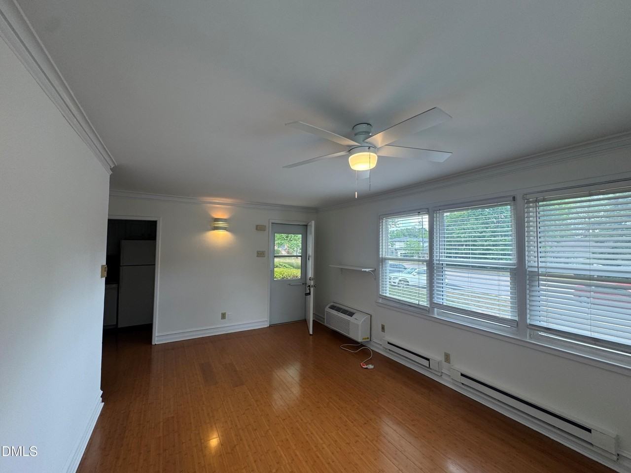 635 Daniels St #A - Photo 5 of 34