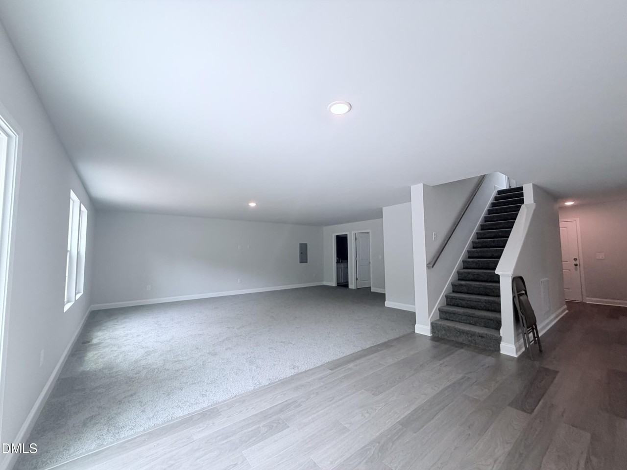824 Roane St - Photo 6 of 16