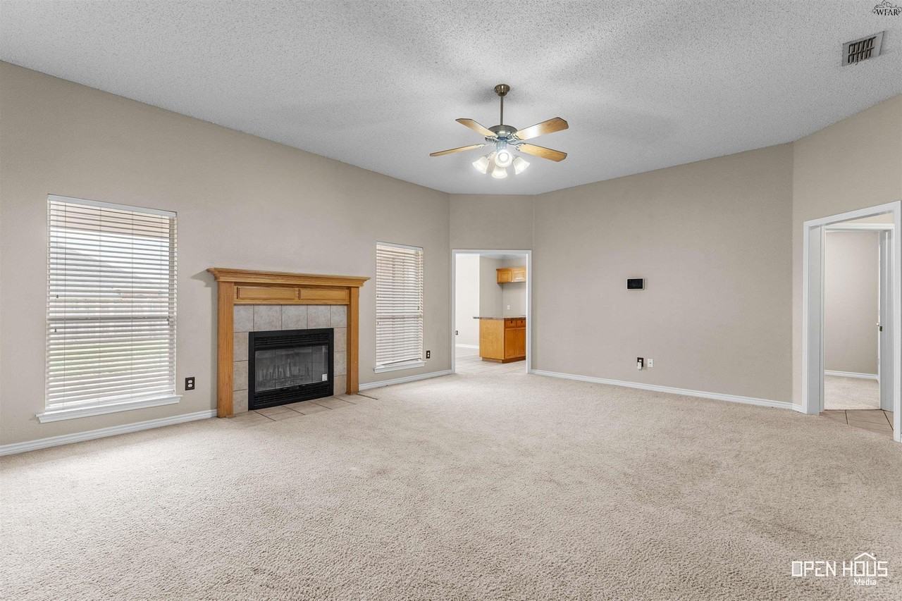 6025 Natchez Trce - Photo 4 of 32