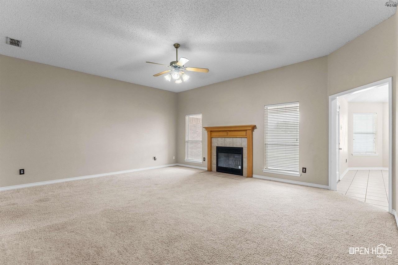 6025 Natchez Trce - Photo 5 of 32