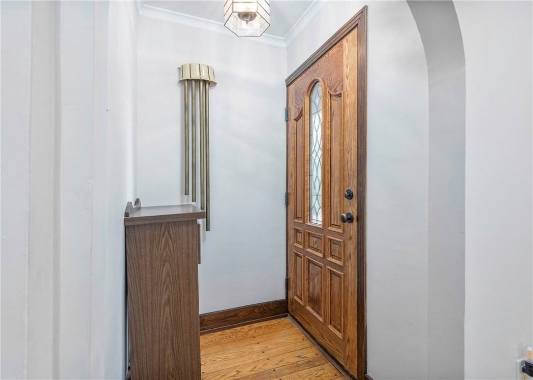 215 Brookside Blvd - Photo 2 of 22
