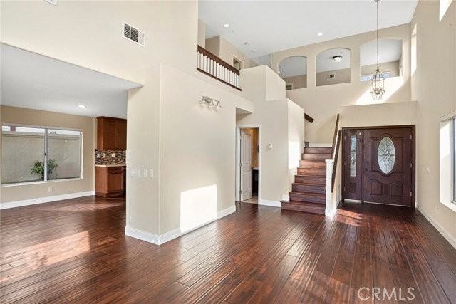 37 Regina - Photo 6 of 8