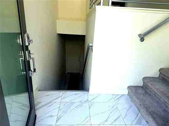 248 Rockefeller - Photo 2 of 8