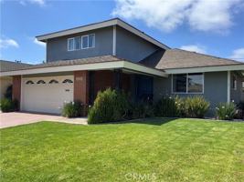 featured image of 6911 Laurelhurst Dr