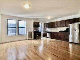 featured image of 270 Fort Washington Ave