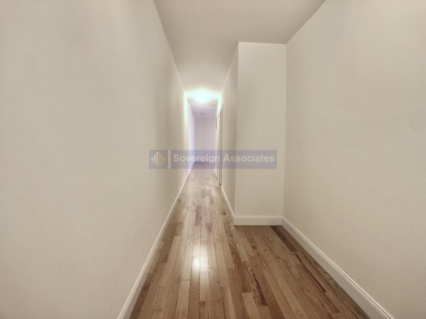 270 Fort Washington Ave - Photo 2 of 10