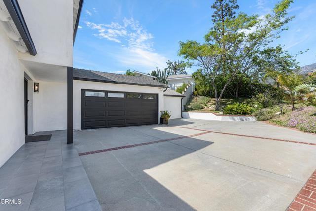 9321 Belvoir Ave - Photo 2 of 8