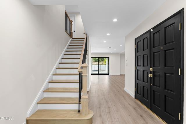 9321 Belvoir Ave - Photo 3 of 8