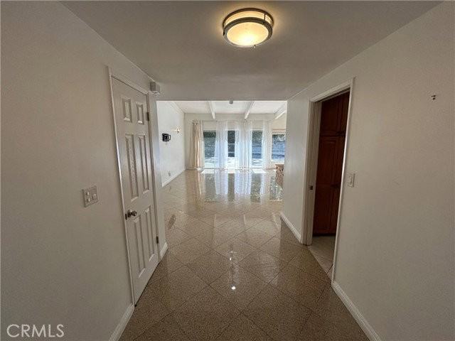 24010 Hatteras St - Photo 5 of 8