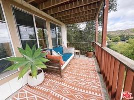 featured image of 22013 Alta Dr