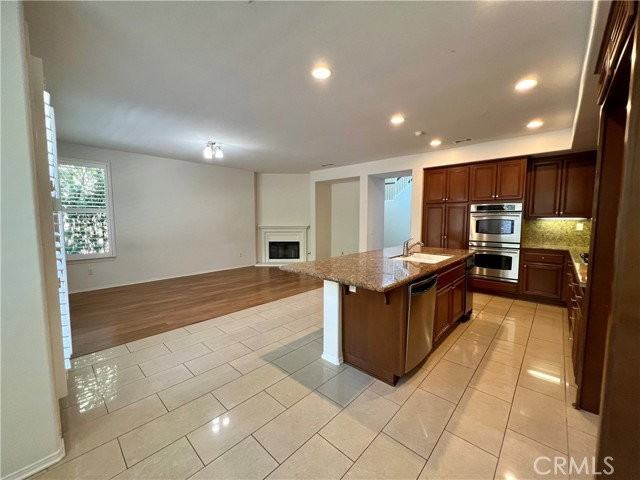 20619 Lugano Way - Photo 2 of 8