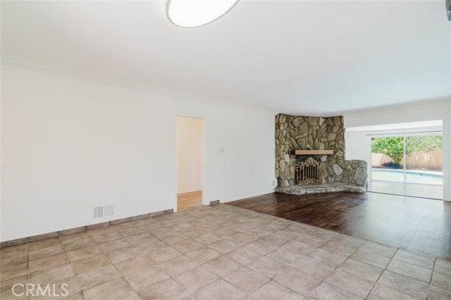 7114 Cantaloupe Ave - Photo 5 of 8