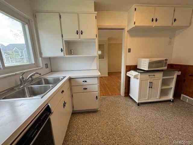 600 S Minerva Ave - Photo 5 of 10