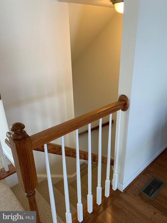 9022 Randolph Cir - Photo 5 of 22