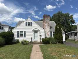 featured image of 43 Farnham Rd