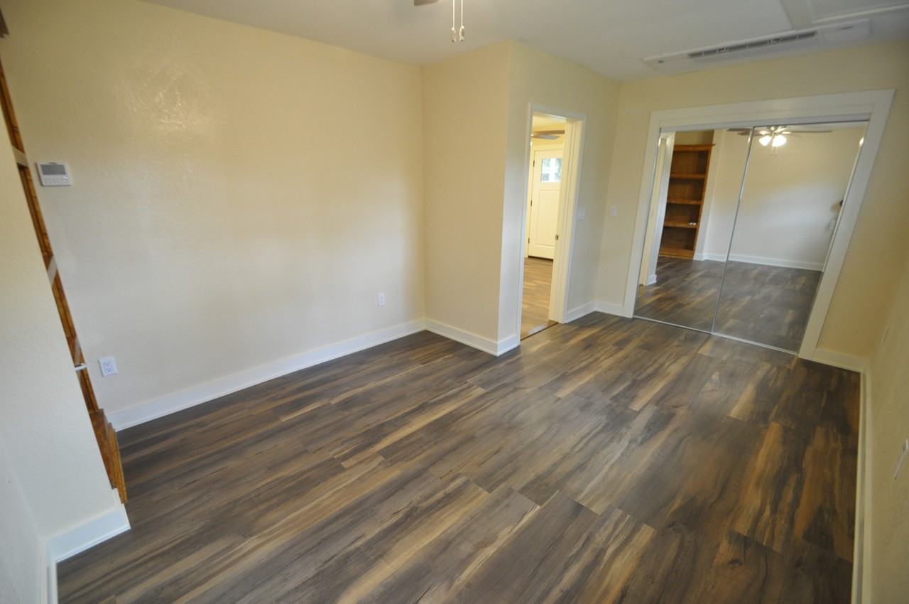 820 Cross St - Photo 6 of 11