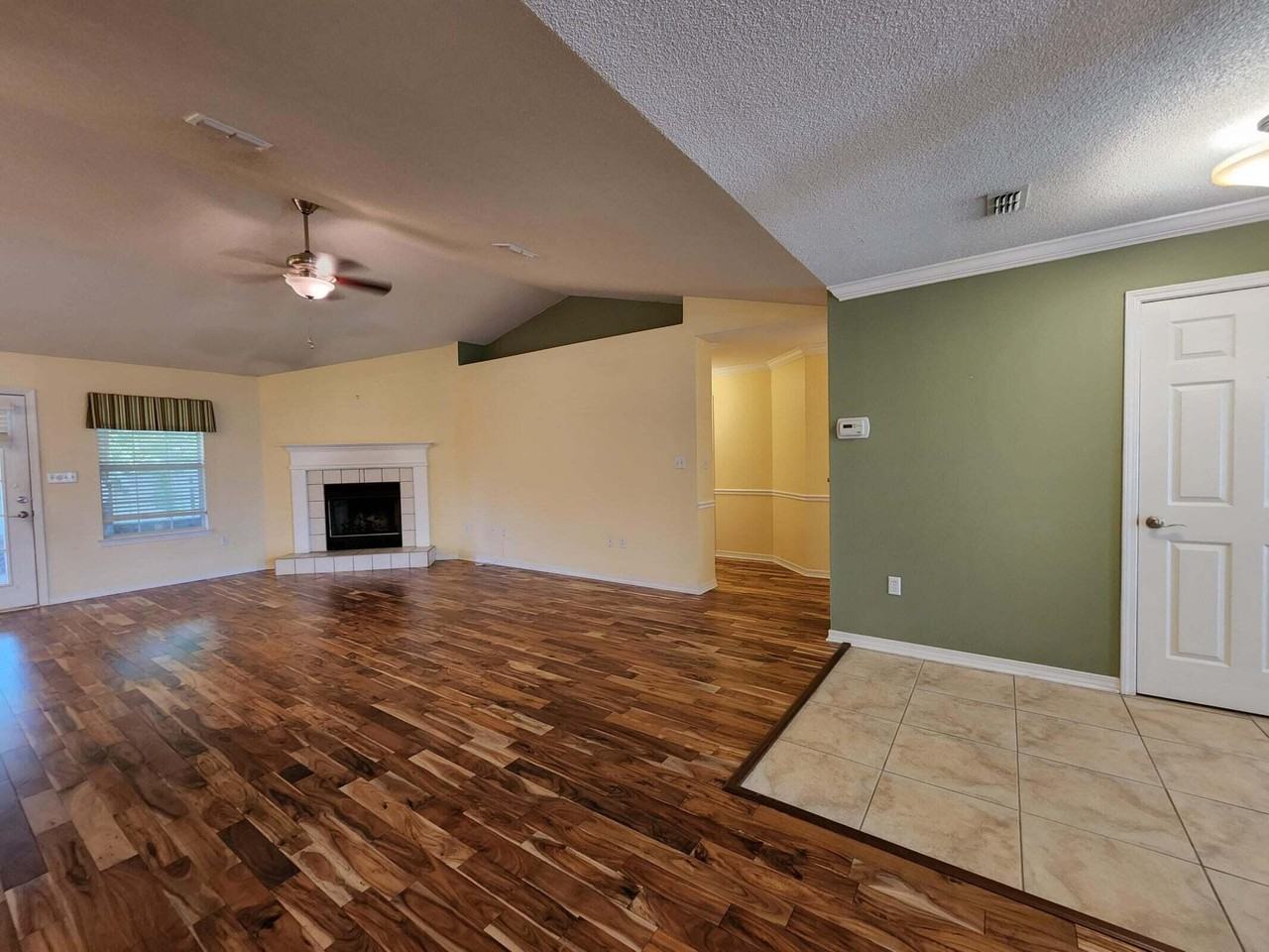 2359 Heritage Cir - Photo 5 of 23