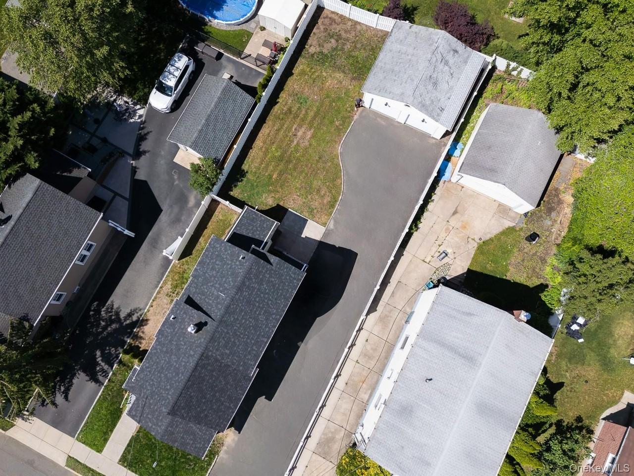 47 Wood St - Photo 2 of 12