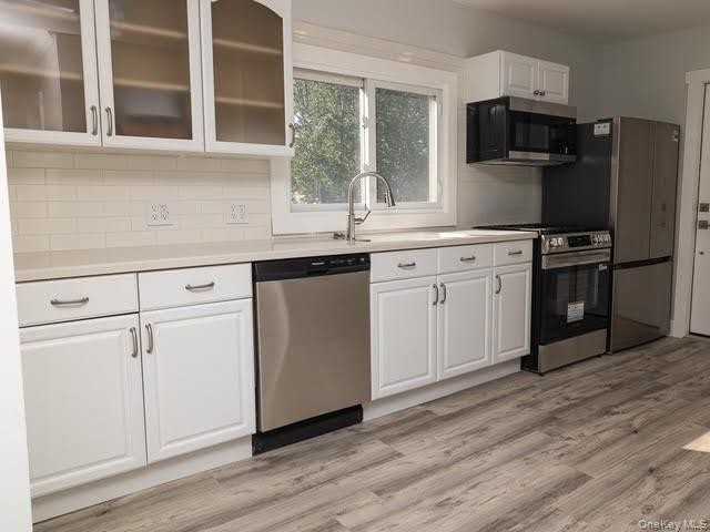 47 Wood St - Photo 3 of 12
