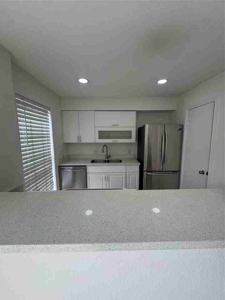 6645 Wanda Ln - Photo 6 of 28