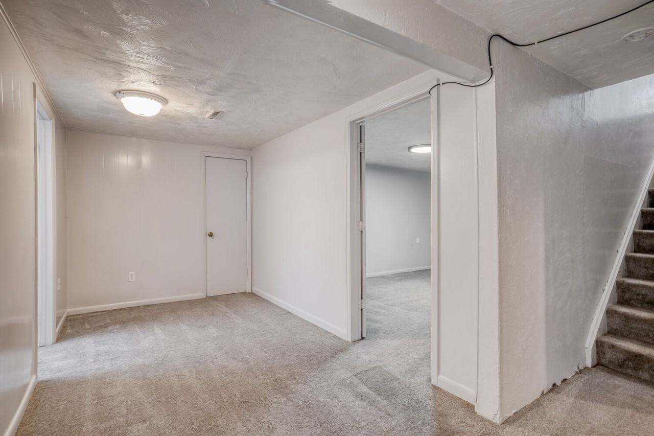 377 Depew St #377 - Photo 4 of 12