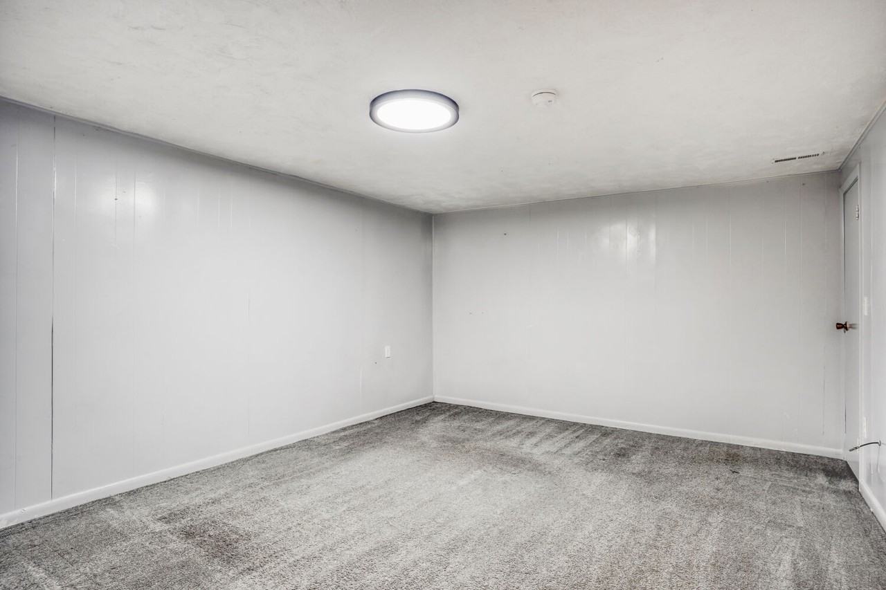 377 Depew St #377 - Photo 7 of 12