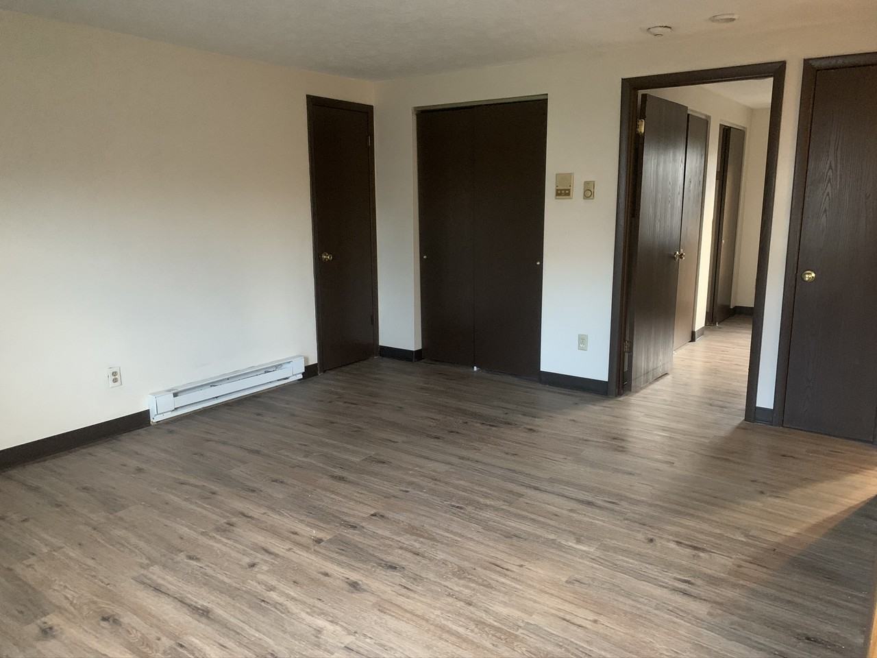 207 S Loder Ave #B6 - Photo 2 of 13