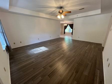 1711 Provost Cir - Photo 2 of 13