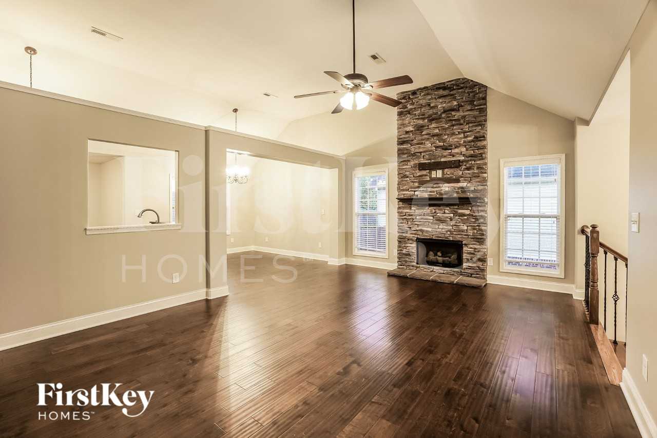 713 W Accipiter Cir - Photo 3 of 19