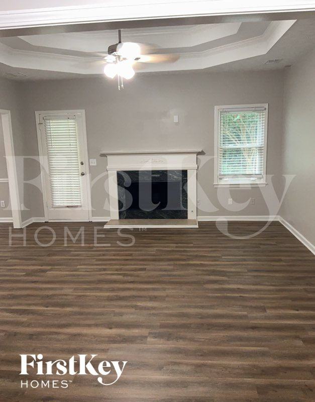 45 Sunset Ct - Photo 2 of 10
