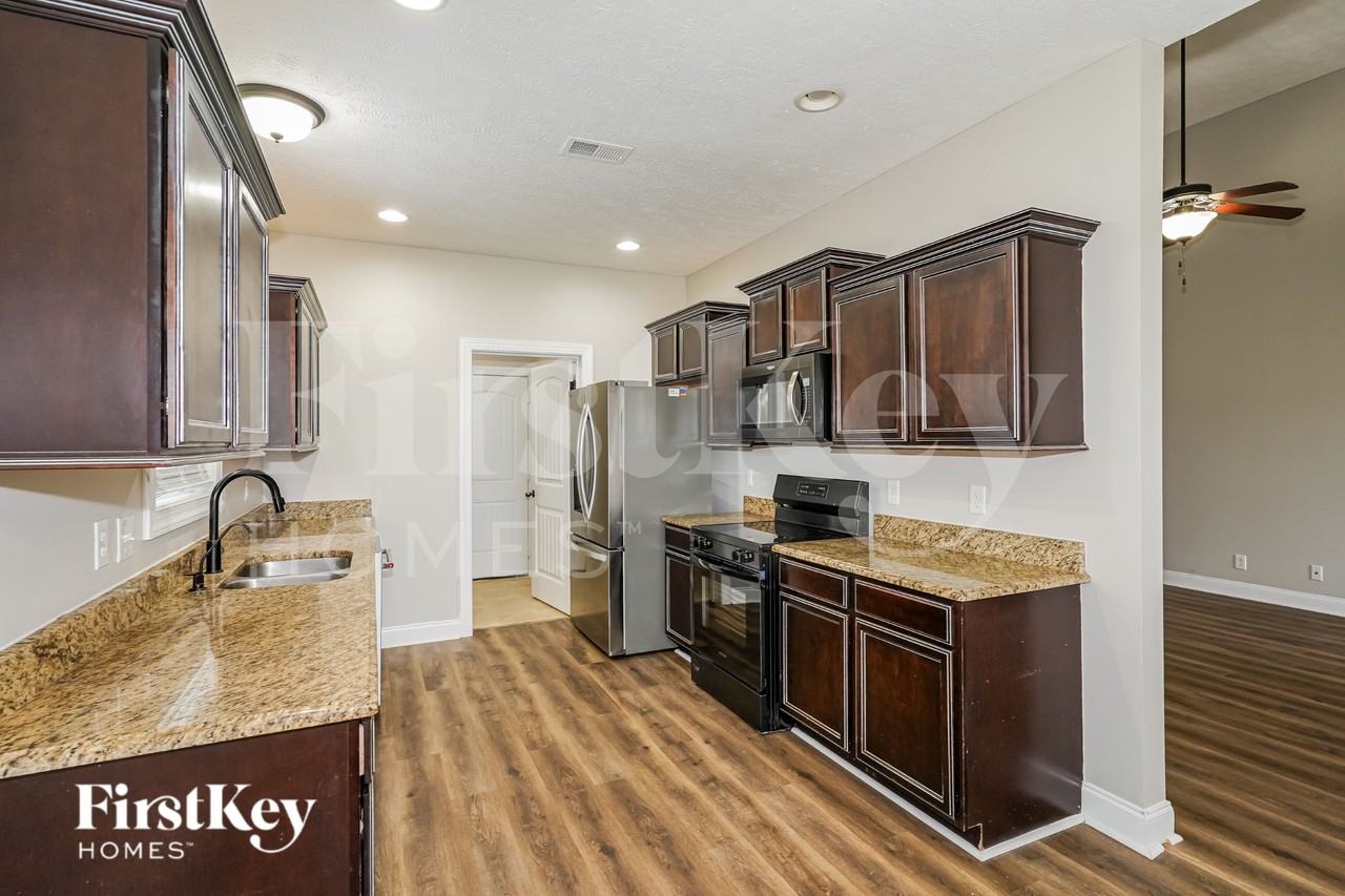 848 Cherry Blossom Ln - Photo 6 of 19