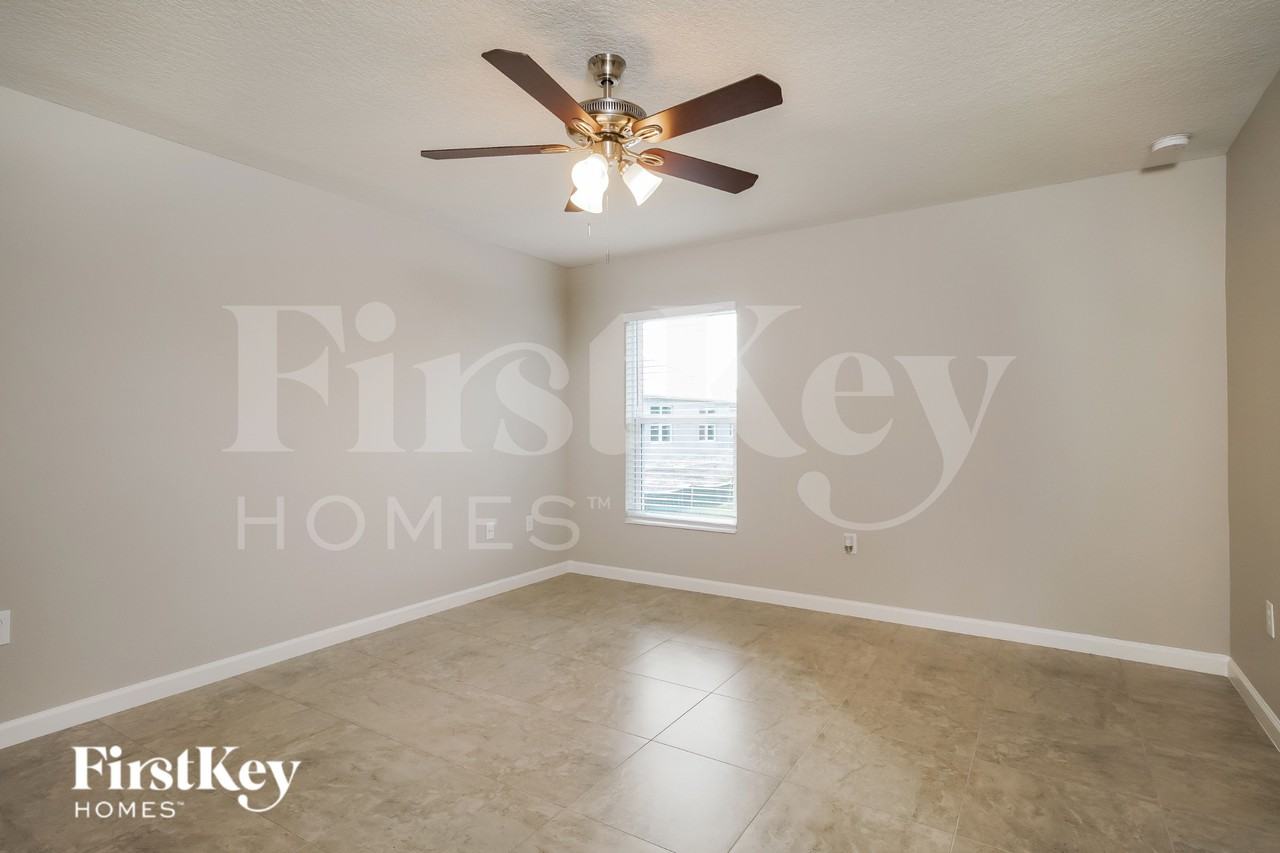 308 S Haven Ct - Photo 7 of 15