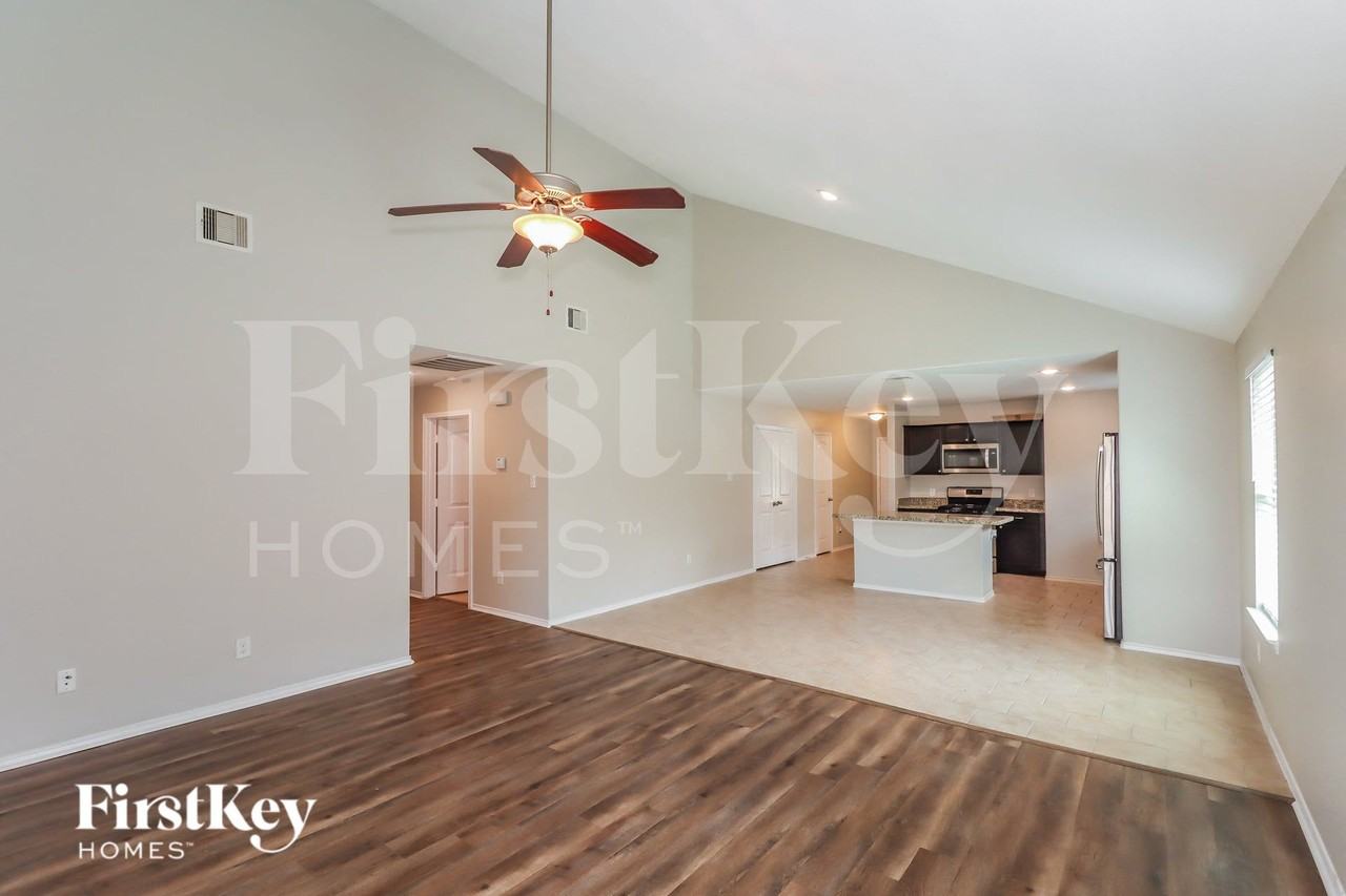 23311 Brat Pass Dr - Photo 3 of 15