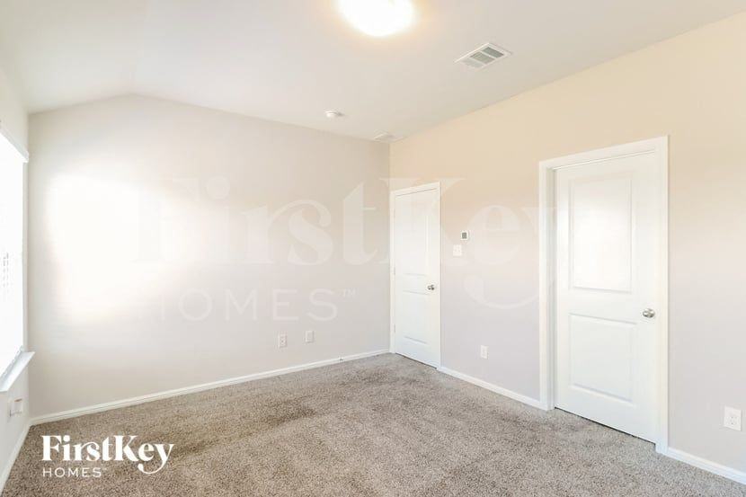 4624 Corktree Ln - Photo 7 of 15