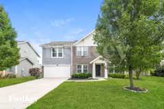 5593 W Woodhaven Dr - Photo 1 of 1