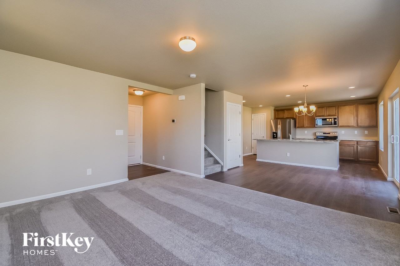 6922 Shunka Ln - Photo 3 of 15