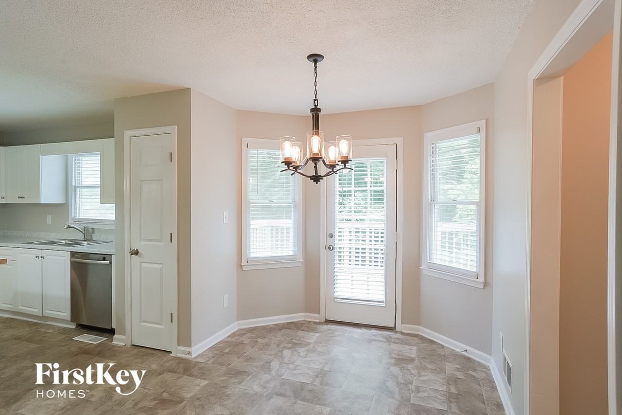 174 Somerset Ln - Photo 6 of 15