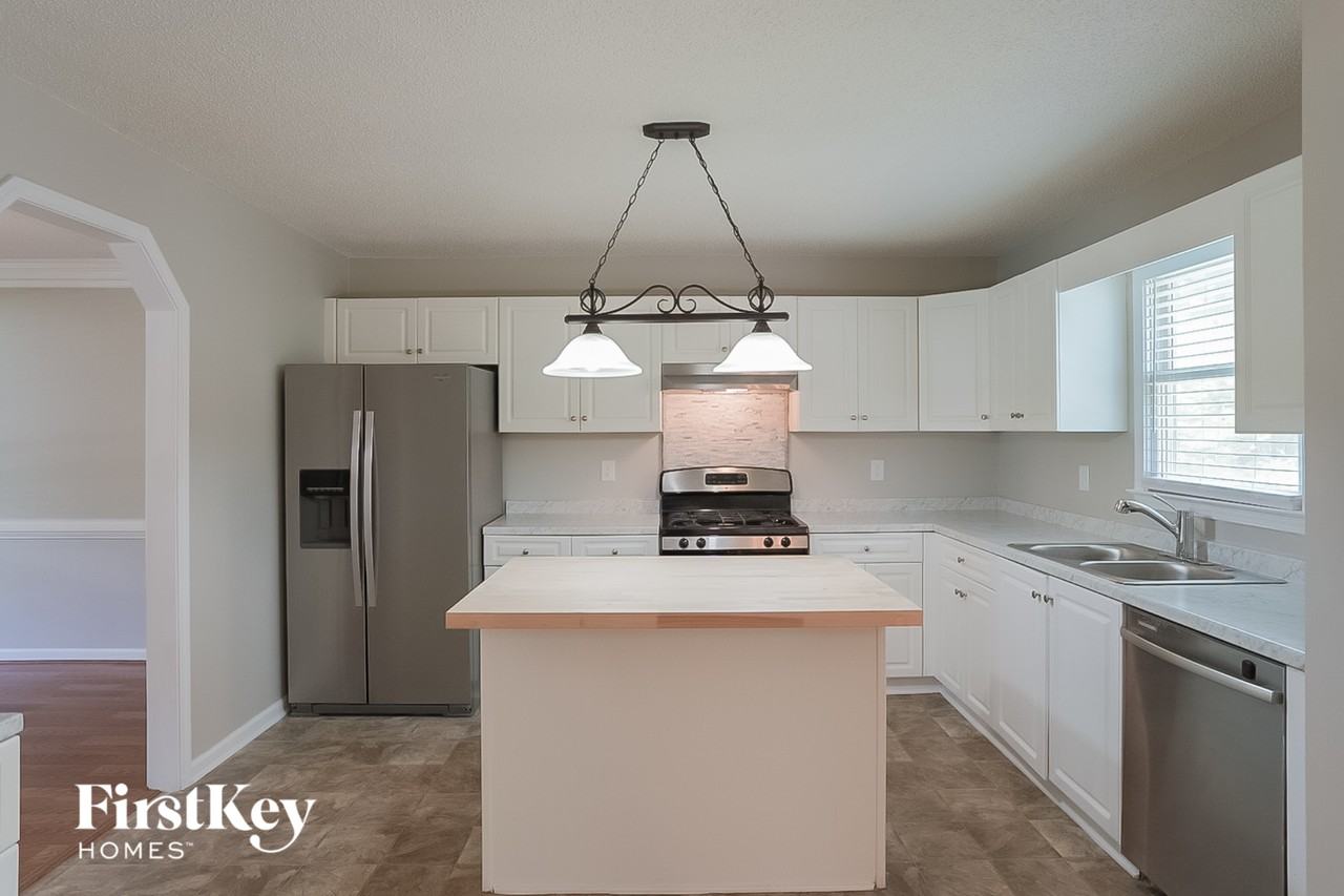 174 Somerset Ln - Photo 7 of 15
