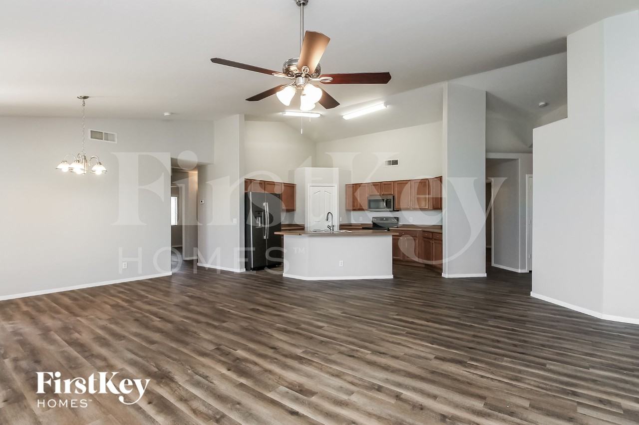 4082 E Meadow Lark Way - Photo 4 of 15