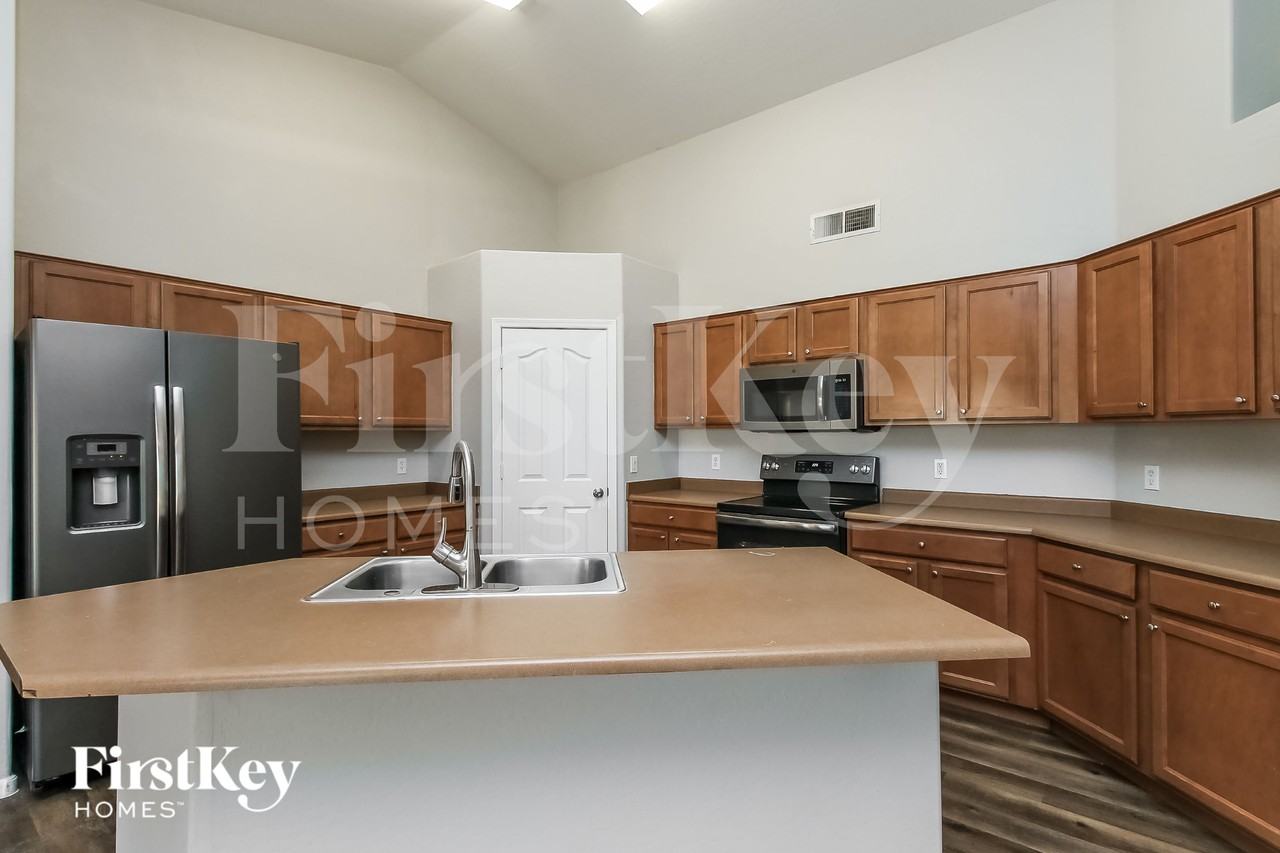 4082 E Meadow Lark Way - Photo 5 of 15