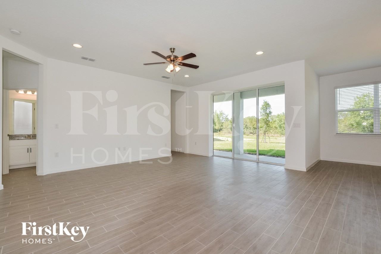 611 Avila Pl - Photo 2 of 16