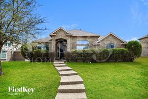 featured image of 824 Trailwood Dr
