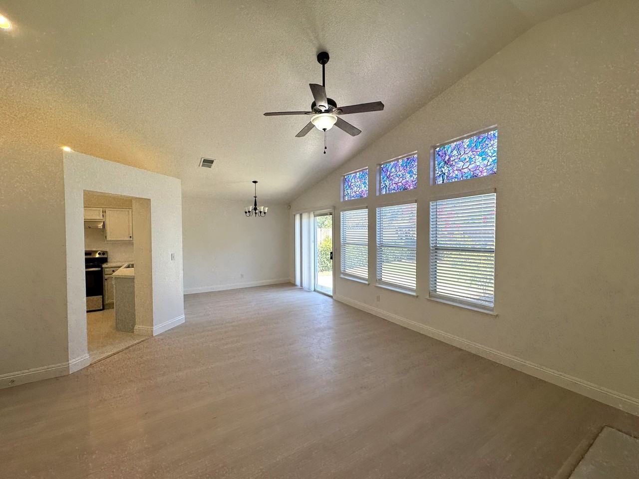 2304 E Decatur Ave #1 - Photo 3 of 17