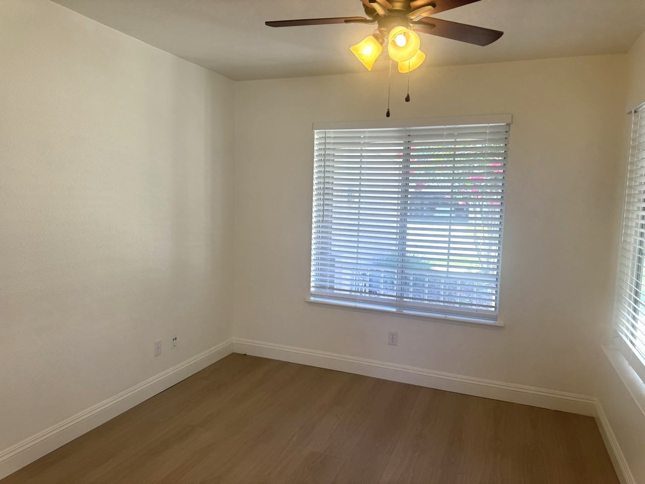 2304 E Decatur Ave #1 - Photo 6 of 17